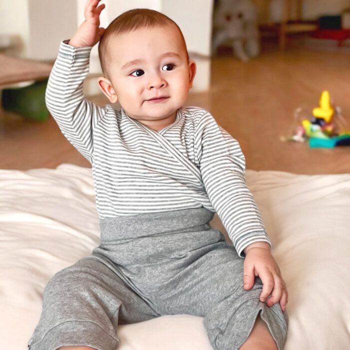 organicera_organic-pants-folded-grey2.jpg